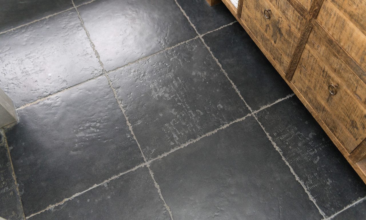 Betonlook tegels badkamer Nijkerk
